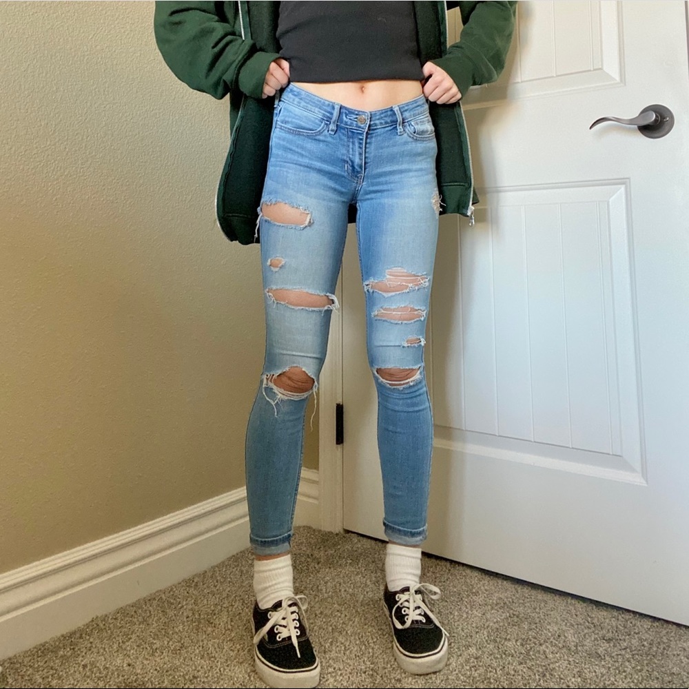 Light wash ripped cropped jeans from Hollister